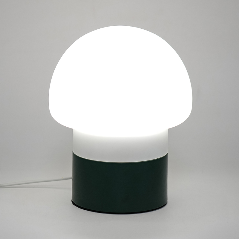 LED -Pilztischlampe