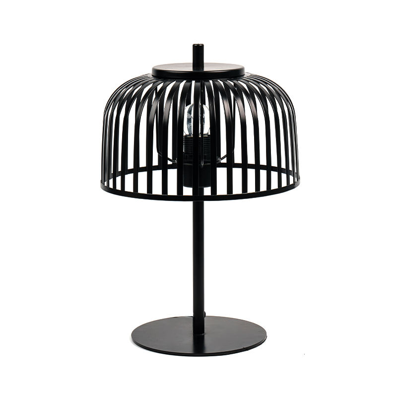 Nordische Eisen dekorative Tischlampe