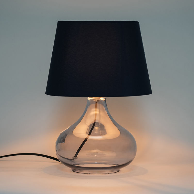 Europäischer Stil Einfacher Glas Tischlampe