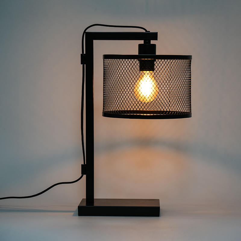 Schmiedeeisen dekorative Tischlampe