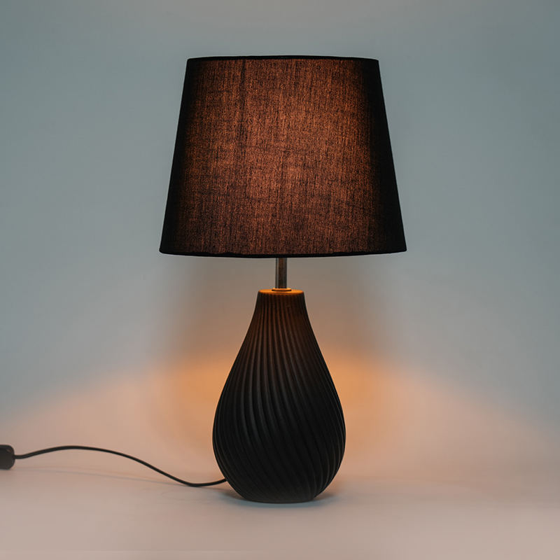 Einfache Home -Schlafzimmer -Nachttischlampe