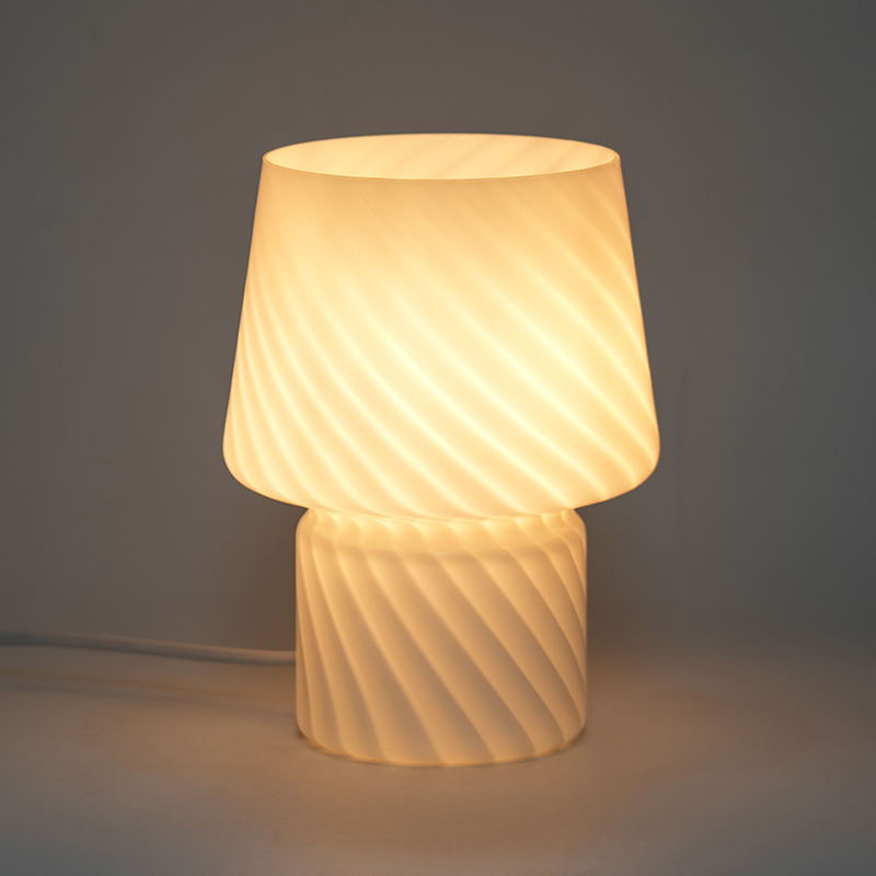 Nachttischlampe Pilzstreifen Atmosphäre