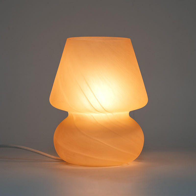 Sahnee Tischlampe